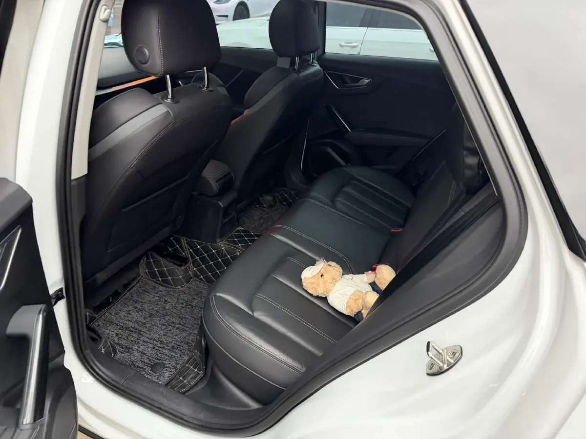 2022 Audi Q2L 1.4T 150HP L4 7DCT,autocango,china used car exporter,china ev exporter,chinese used car exporter,chinese used ev exporter