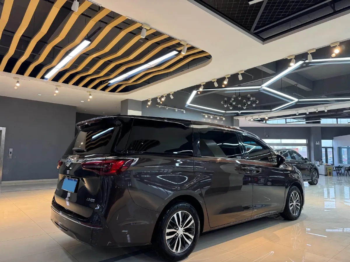 2021 Buick GL8 2.0T 237HP L4 9AT,autocango,china used car exporter,china ev exporter,chinese used car exporter,chinese used ev exporter