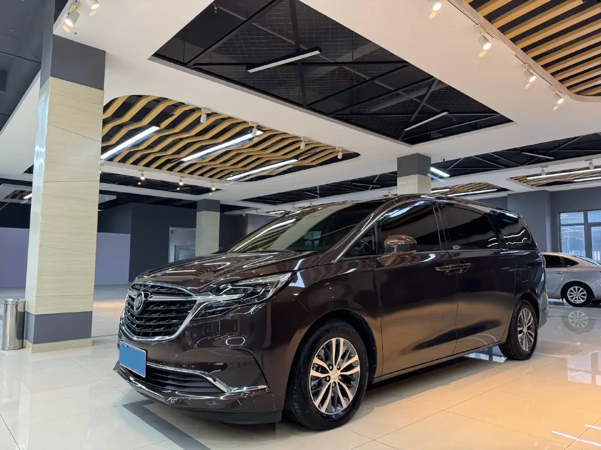 2021 Buick GL8 2.0T 237HP L4 9AT