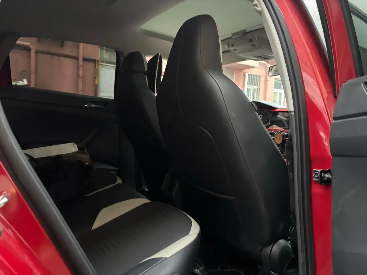 2021 Haval H6 1.5T 169HP L4 7DCT,autocango,china used car exporter,china ev exporter,chinese used car exporter,chinese used ev exporter