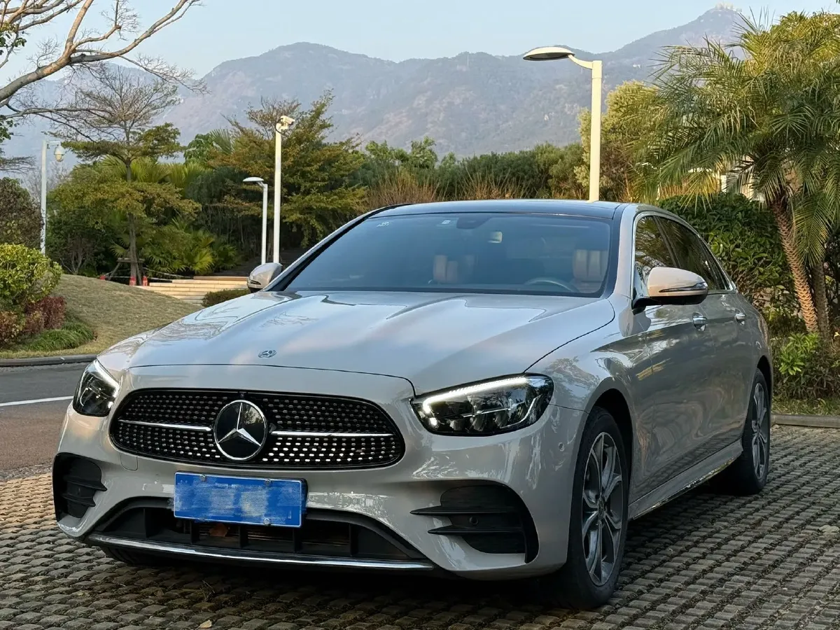 2021 Mercedes-Benz E Class 2.0T 258HP L4 9AT,autocango,china used car exporter,china ev exporter,chinese used car exporter,chinese used ev exporter