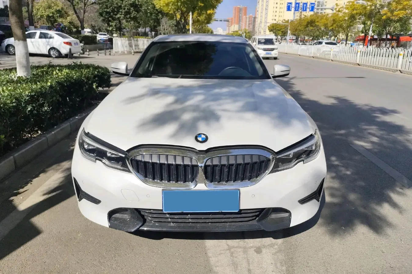 2022 BMW 3 Series 2.0T 156HP L4 8AT,autocango,china used car exporter,china ev exporter,chinese used car exporter,chinese used ev exporter
