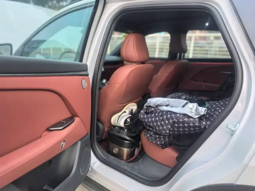 2026 ARCFOX αT5 BEV,autocango,china used car exporter,china ev exporter,chinese used car exporter,chinese used ev exporter