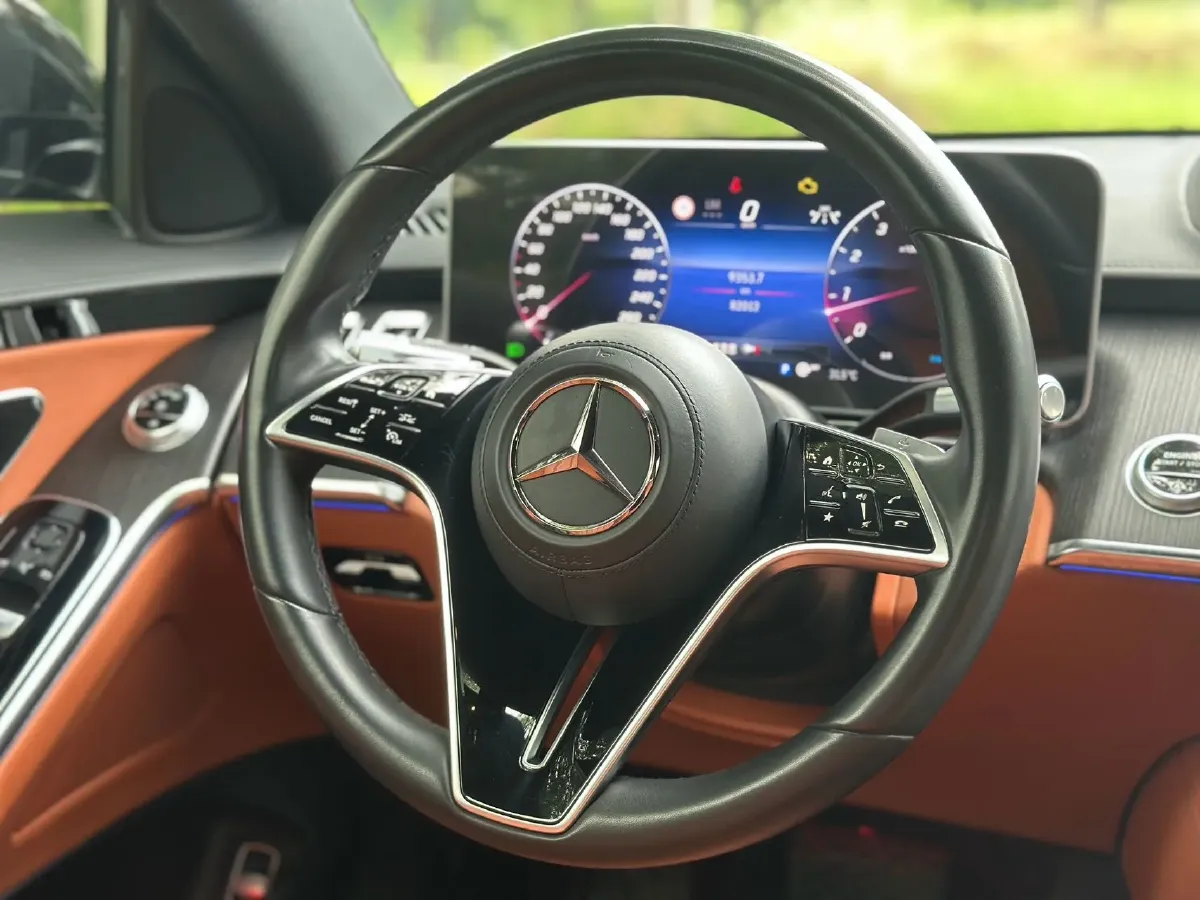 2022 Mercedes-Benz S Class 2.5T 313HP L6 9AT,autocango,china used car exporter,china ev exporter,chinese used car exporter,chinese used ev exporter