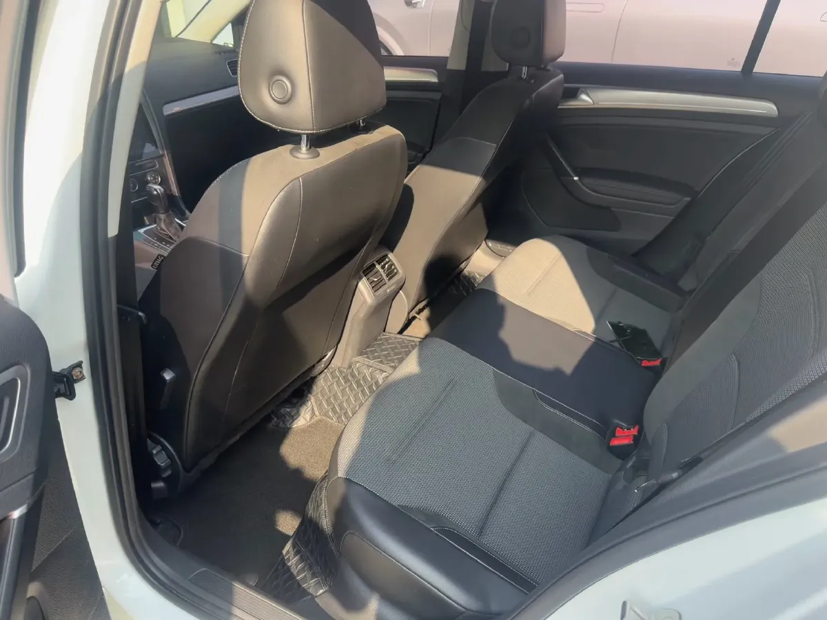 2018 Volkswagen Golf 1.4T 131HP L4 7DCT,autocango,china used car exporter,china ev exporter,chinese used car exporter,chinese used ev exporter