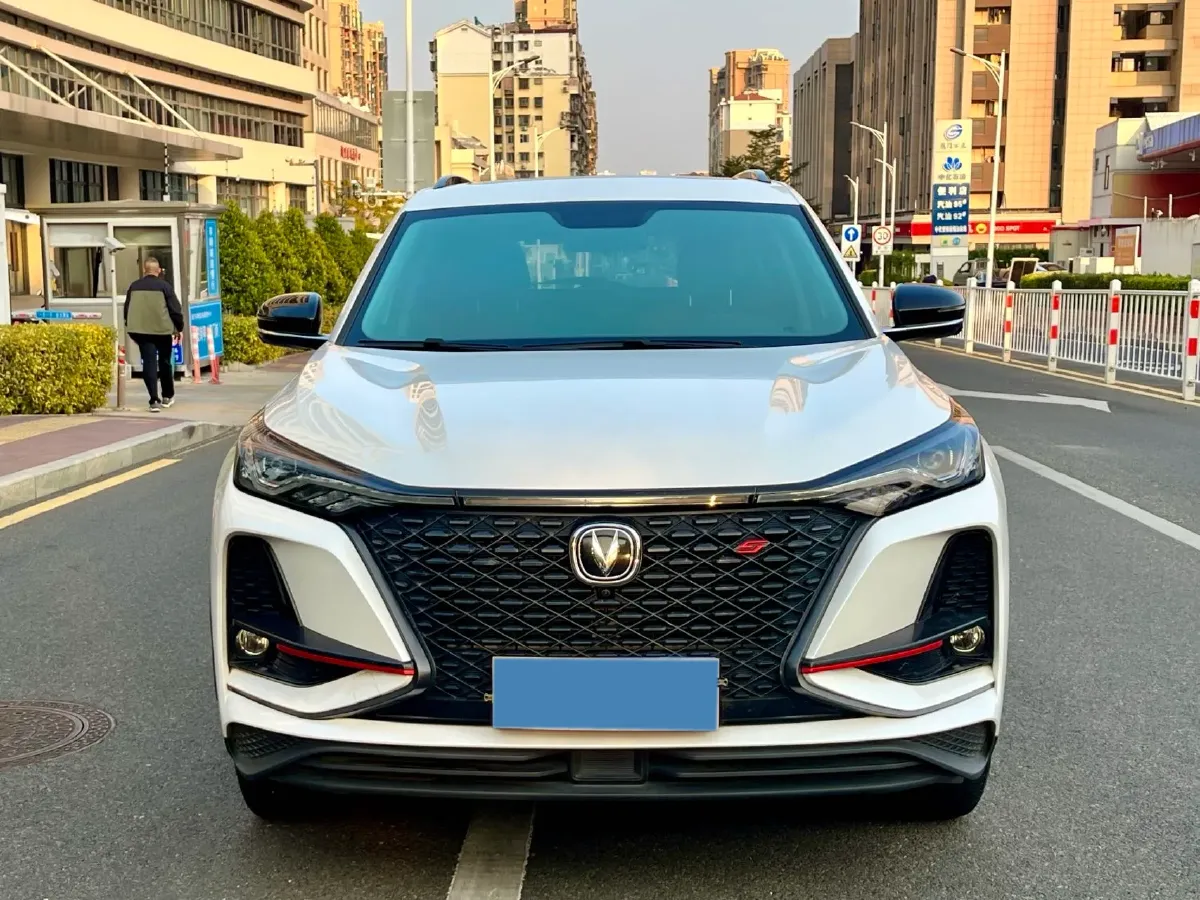 2021 ChangAn CS75 Plus 1.5T 178HP L4 6AT,autocango,china used car exporter,china ev exporter,chinese used car exporter,chinese used ev exporter