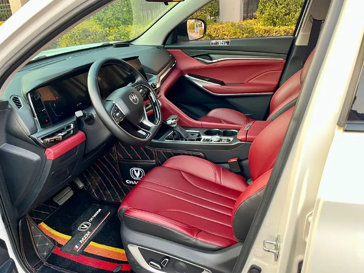 2021 ChangAn CS75 Plus 1.5T 178HP L4 6AT,autocango,china used car exporter,china ev exporter,chinese used car exporter,chinese used ev exporter