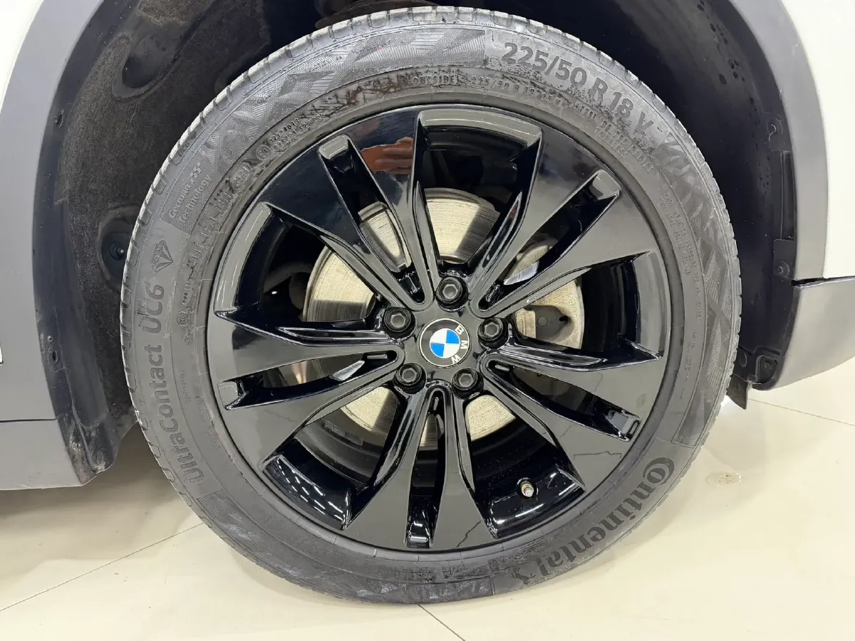 2021 BMW X1 1.5T 140HP L3 7DCT,autocango,china used car exporter,china ev exporter,chinese used car exporter,chinese used ev exporter