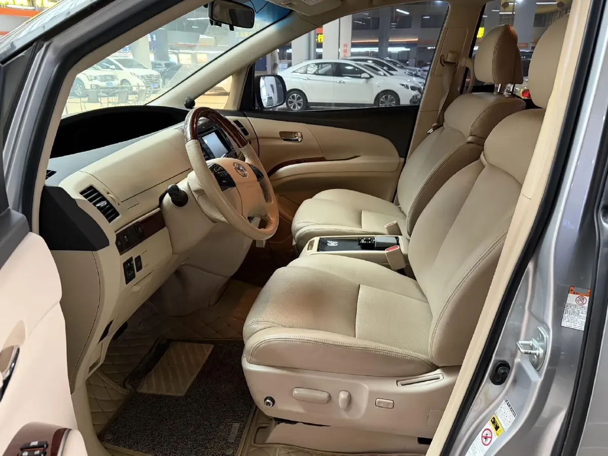 2012 Toyota Previa 2.4L 170HP L4 CVT,autocango,china used car exporter,china ev exporter,chinese used car exporter,chinese used ev exporter