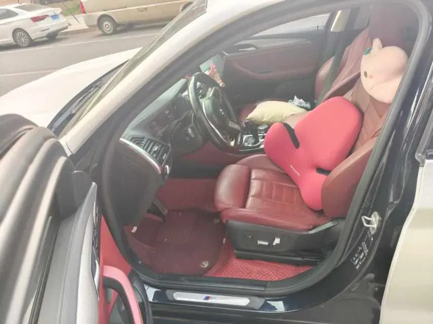 2021 BMW X4 2.0T 184HP L4 8AT,autocango,china used car exporter,china ev exporter,chinese used car exporter,chinese used ev exporter