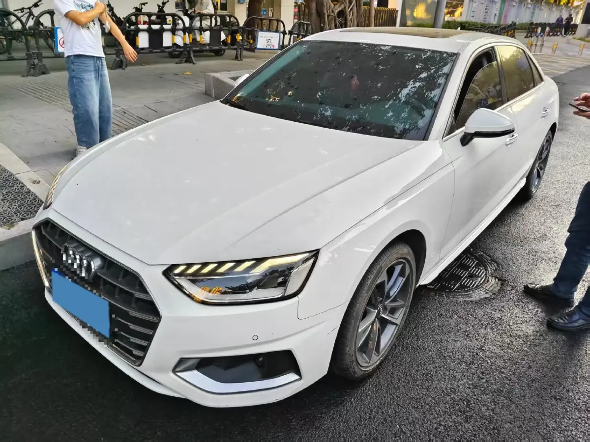 2020 Audi A4L 2.0T 190HP L4 7DCT