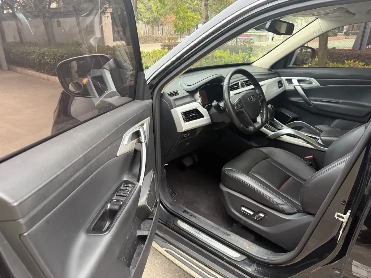 2018 Geely Azkarra 1.8T 184HP L4 6AT,autocango,china used car exporter,china ev exporter,chinese used car exporter,chinese used ev exporter