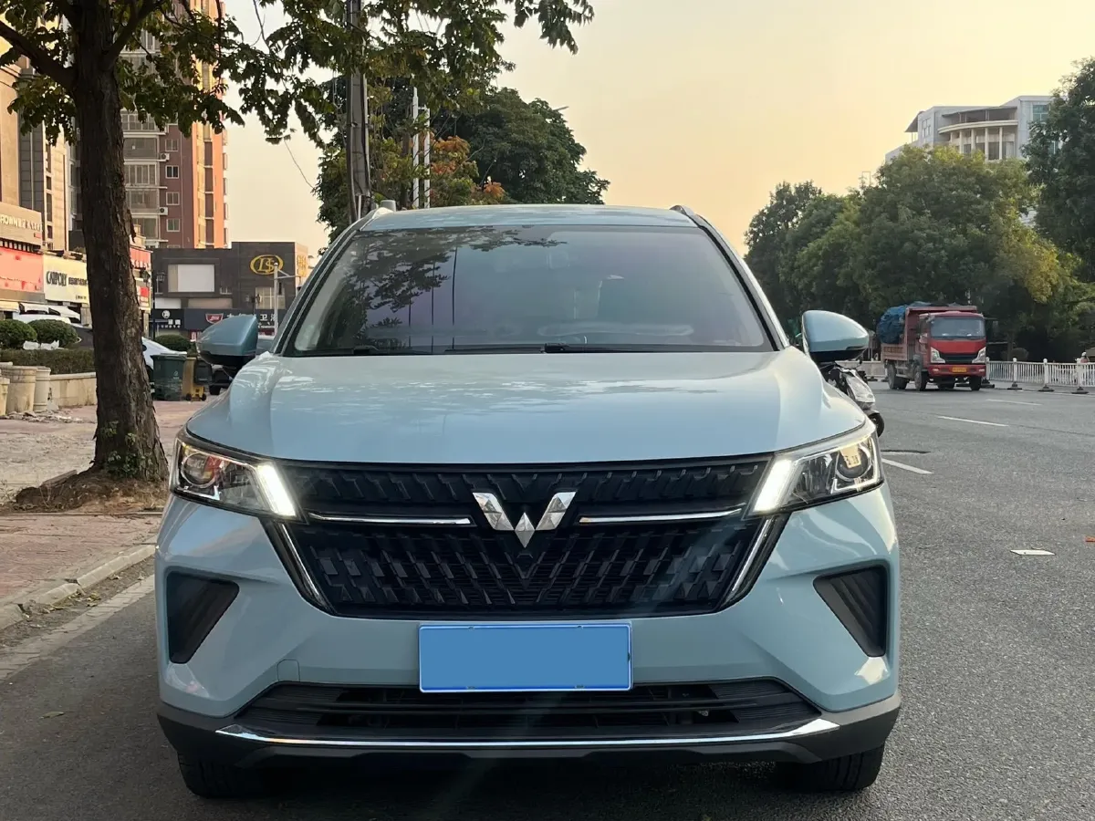 2022 WuLing XingChen 2.0L 136HP L4 1DHT Hybrid 1.8KWH,autocango,china used car exporter,china ev exporter,chinese used car exporter,chinese used ev exporter