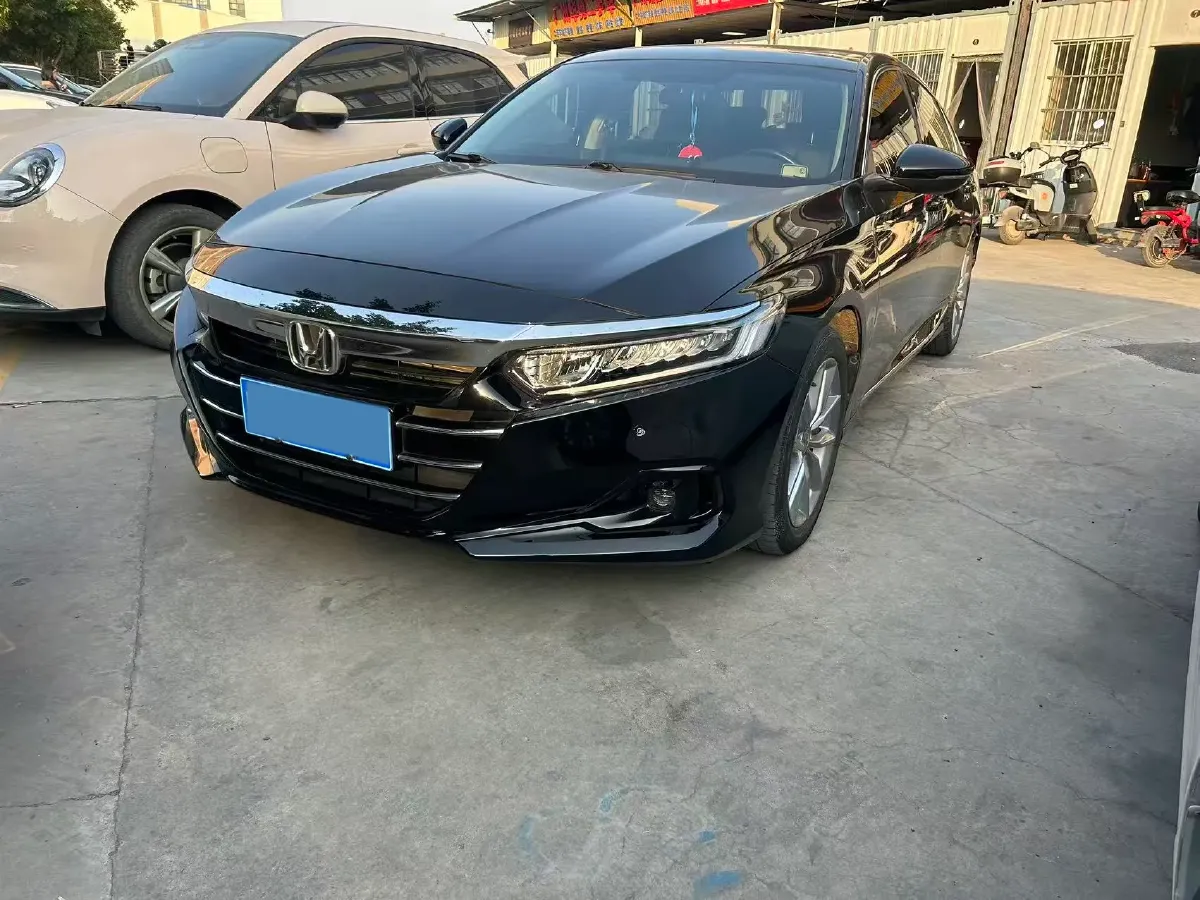 2022 Honda Accord 1.5T 194HP L4 CVT,autocango,china used car exporter,china ev exporter,chinese used car exporter,chinese used ev exporter