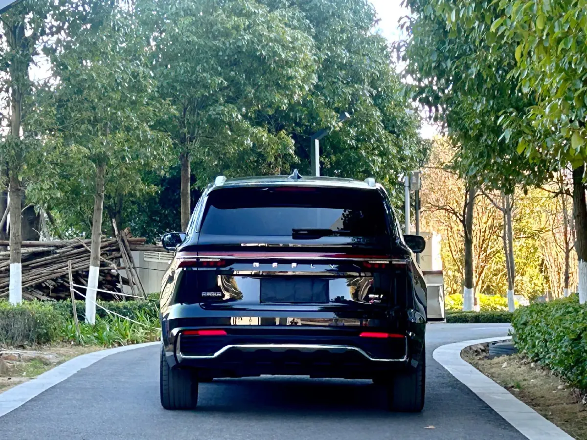 2021 Geely Monjaro 2.0T 238HP L4 8AT,autocango,china used car exporter,china ev exporter,chinese used car exporter,chinese used ev exporter