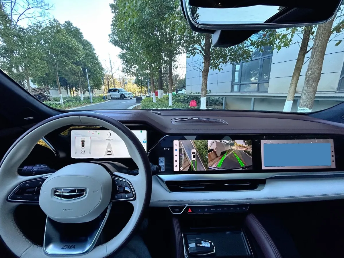 2021 Geely Monjaro 2.0T 238HP L4 8AT,autocango,china used car exporter,china ev exporter,chinese used car exporter,chinese used ev exporter