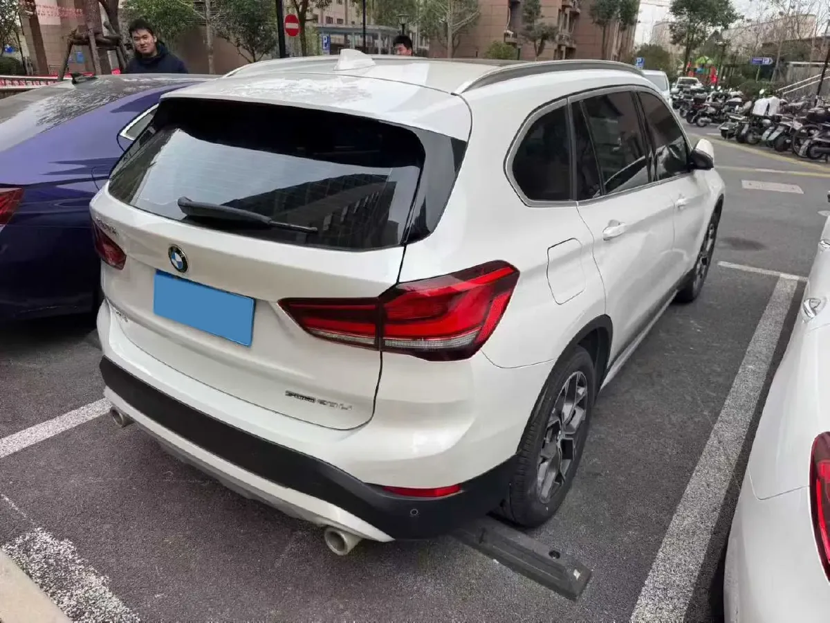 2020 BMW X1 1.5T 140HP L3 7DCT,autocango,china used car exporter,china ev exporter,chinese used car exporter,chinese used ev exporter
