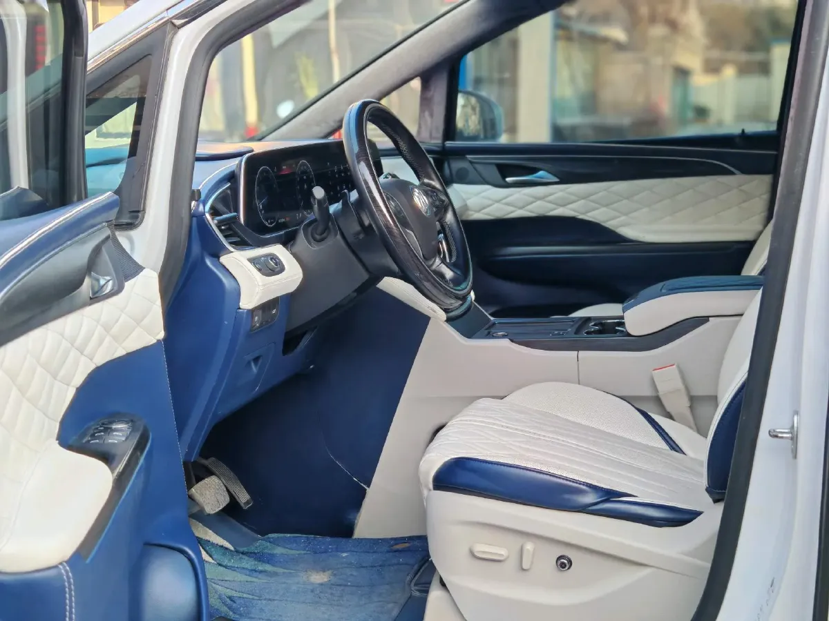 2020 Buick GL8 2.0T 237HP L4 9AT,autocango,china used car exporter,china ev exporter,chinese used car exporter,chinese used ev exporter