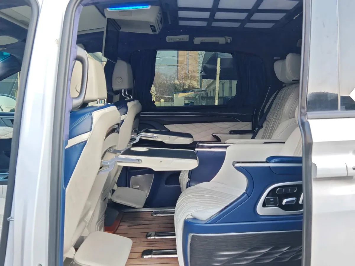 2020 Buick GL8 2.0T 237HP L4 9AT,autocango,china used car exporter,china ev exporter,chinese used car exporter,chinese used ev exporter