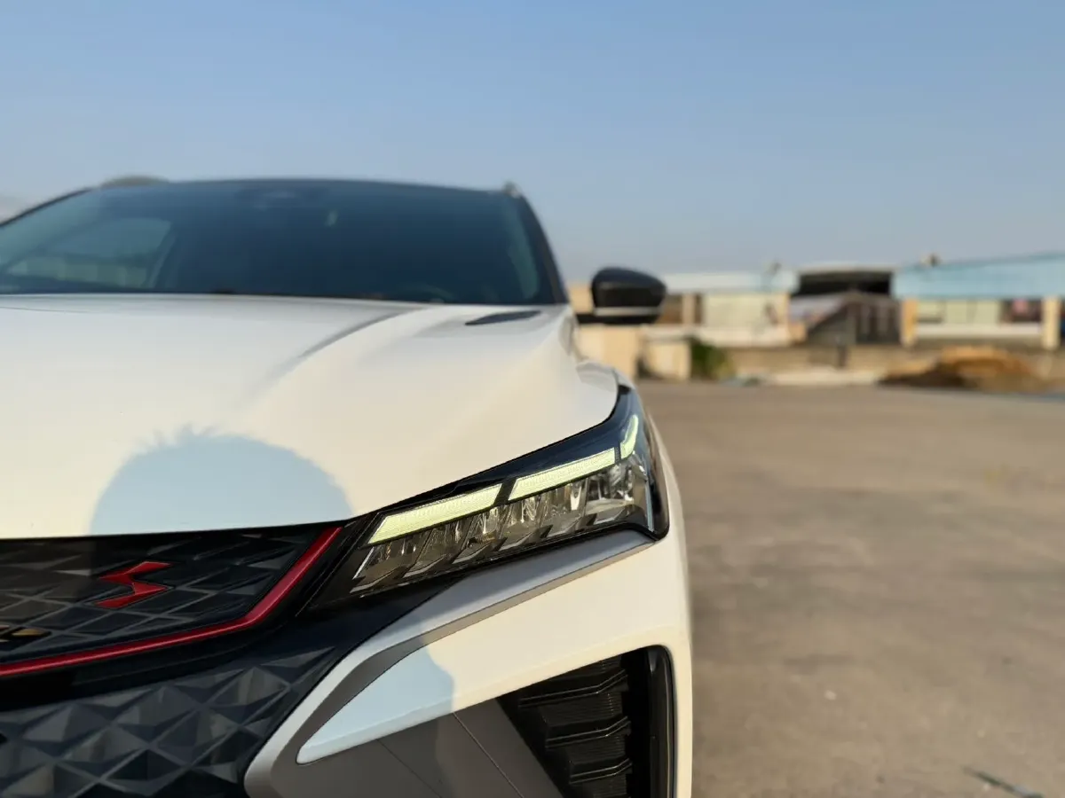 2022 Geely Coolray 1.5T 181HP L4 7DCT,autocango,china used car exporter,china ev exporter,chinese used car exporter,chinese used ev exporter