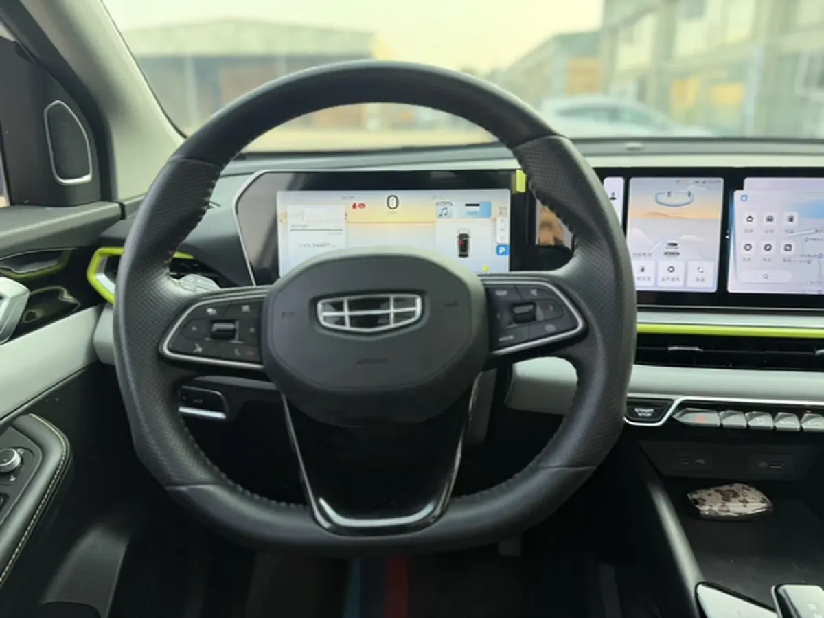 2022 Geely Coolray 1.5T 181HP L4 7DCT,autocango,china used car exporter,china ev exporter,chinese used car exporter,chinese used ev exporter