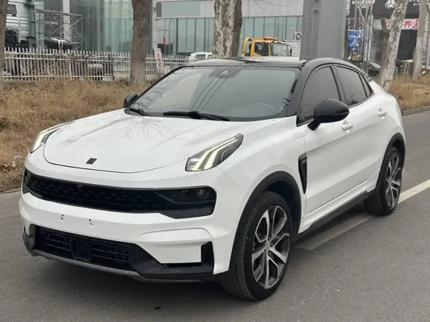 2020 LYNK&CO 05 2.0T 254HP L4 8AT
