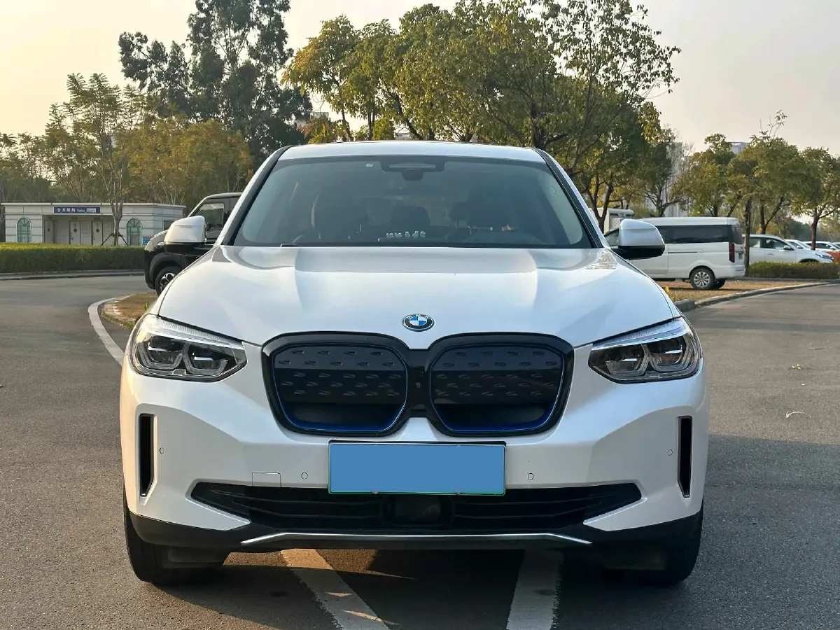2020 BMW X5 2.0T 265HP L4 8AT,autocango,china used car exporter,china ev exporter,chinese used car exporter,chinese used ev exporter