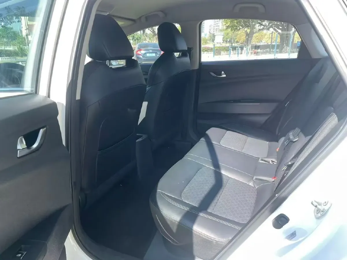 2022 ChangAn Eado BEV 47.78KWH,autocango,china used car exporter,china ev exporter,chinese used car exporter,chinese used ev exporter