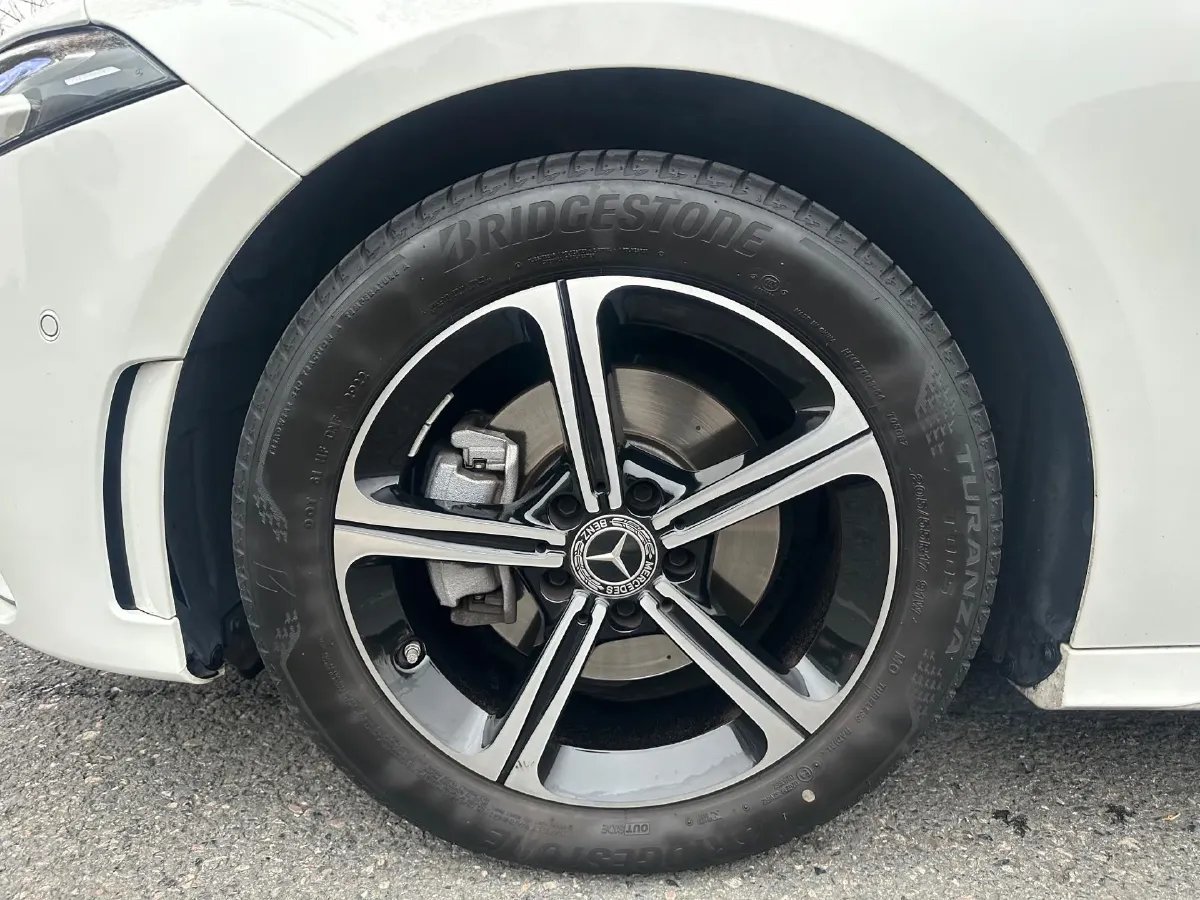 2022 Mercedes-Benz A Class 1.3T 163HP L4 7DCT,autocango,china used car exporter,china ev exporter,chinese used car exporter,chinese used ev exporter