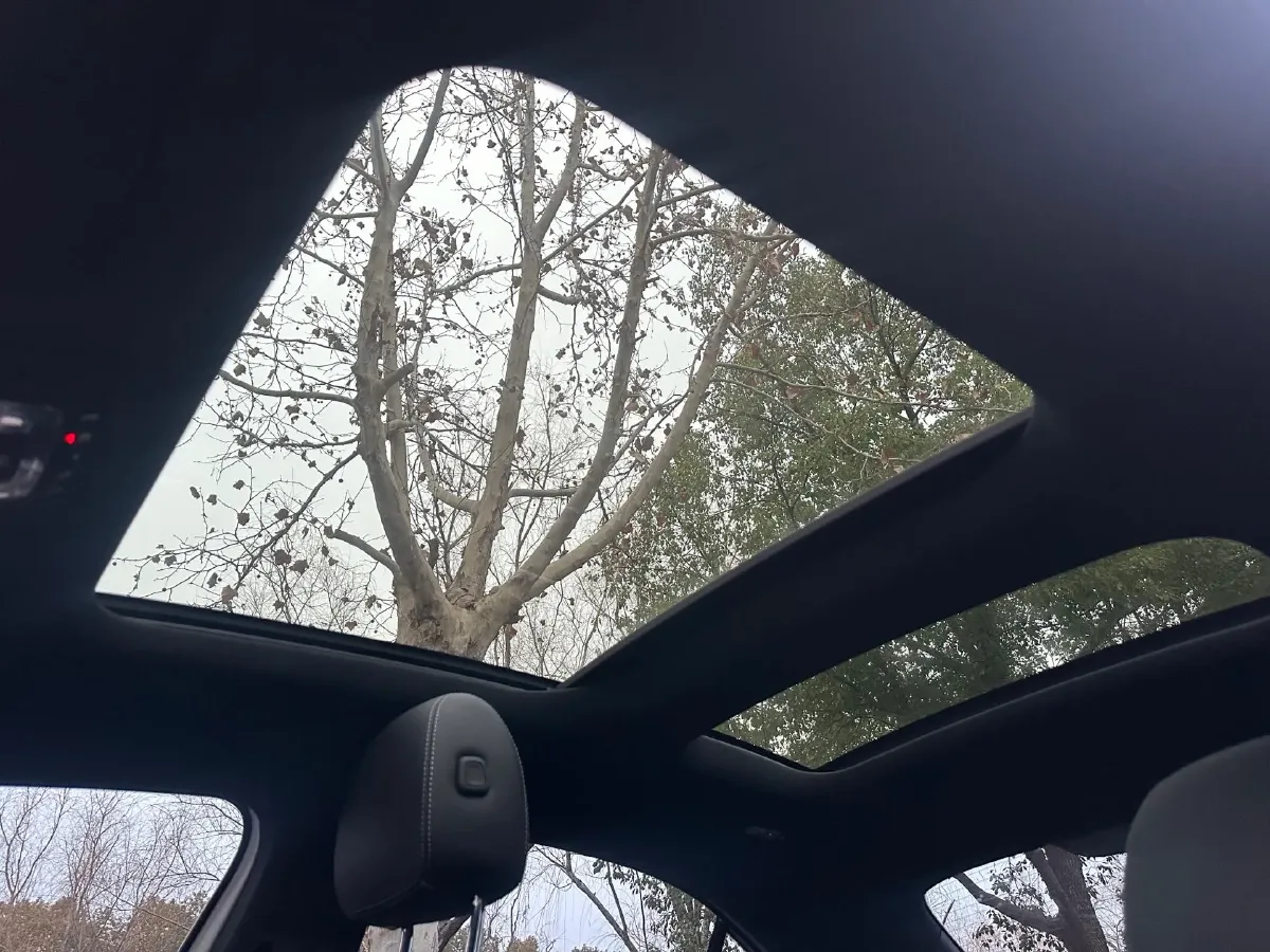 2022 Mercedes-Benz A Class 1.3T 163HP L4 7DCT,autocango,china used car exporter,china ev exporter,chinese used car exporter,chinese used ev exporter