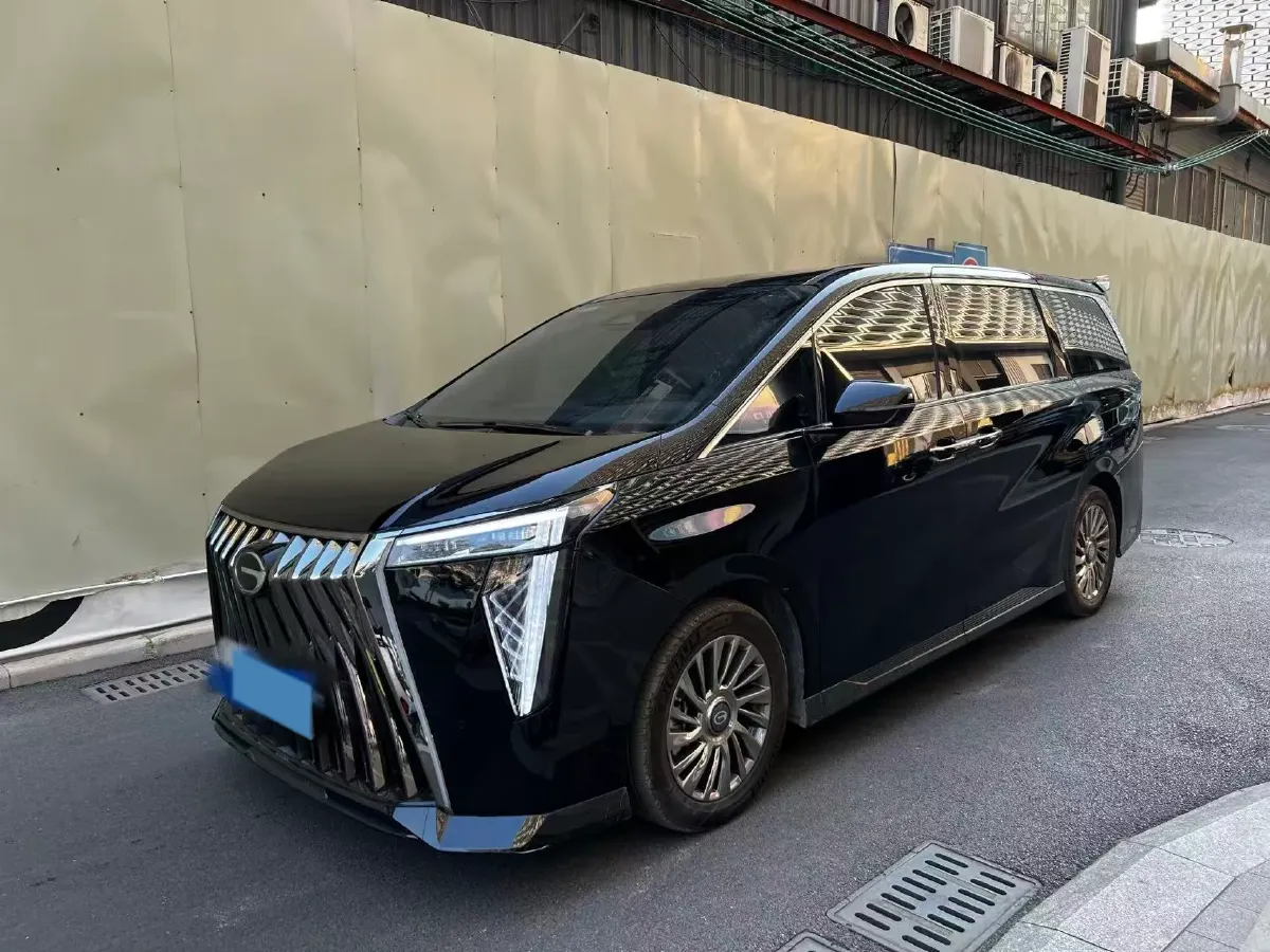 2024 GAC Trumpchi M8 2.0T 252HP L4 8AT,autocango,china used car exporter,china ev exporter,chinese used car exporter,chinese used ev exporter