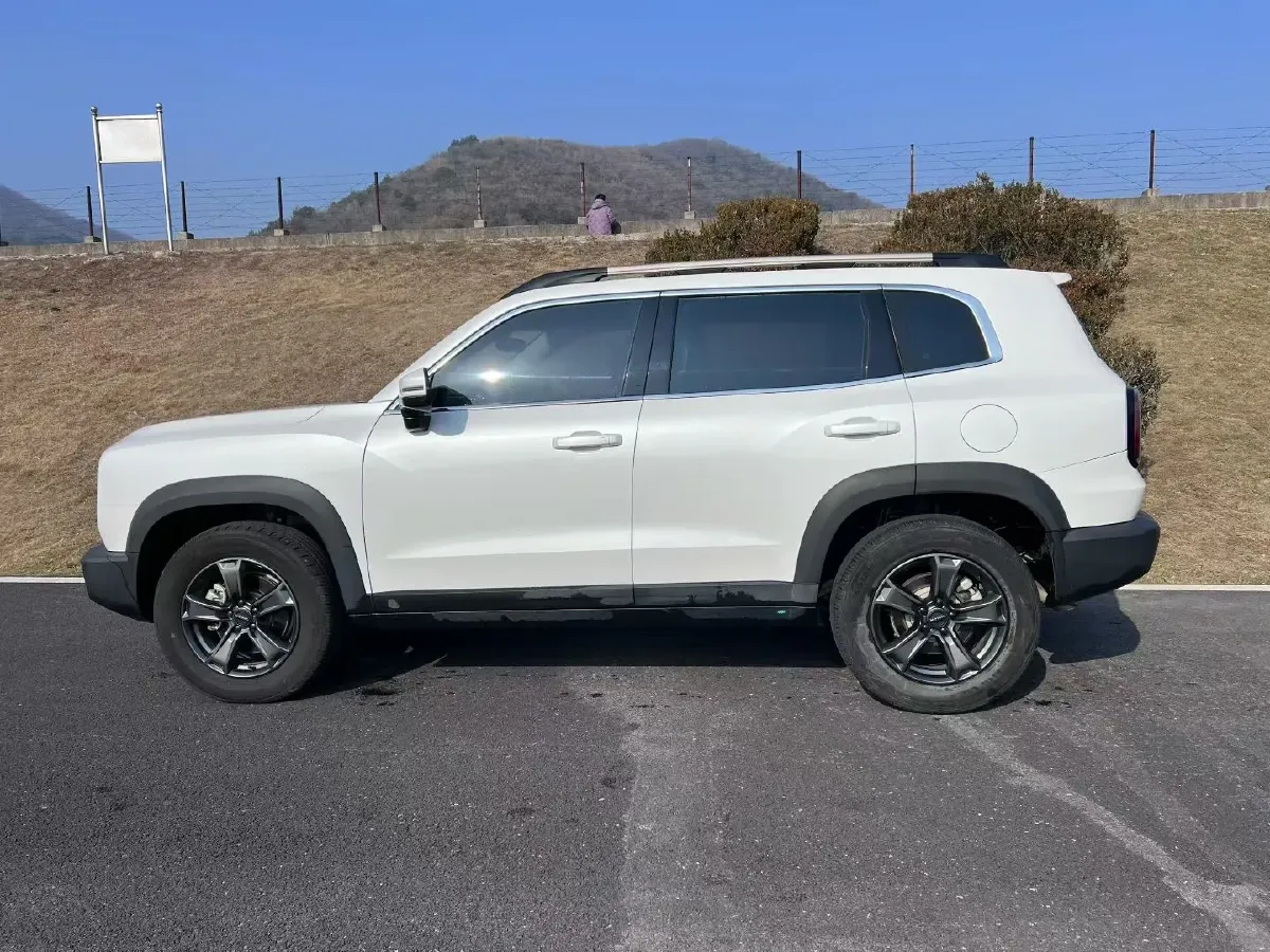 2020 Chery Tiggo 8 1.6T 197HP L4 7DCT,autocango,china used car exporter,china ev exporter,chinese used car exporter,chinese used ev exporter