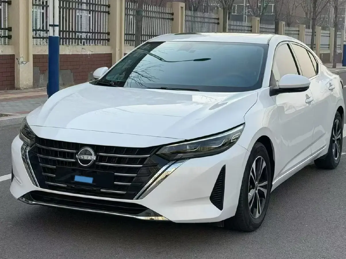 2023 Nissan Sylphy 1.6L 135HP L4 CVT