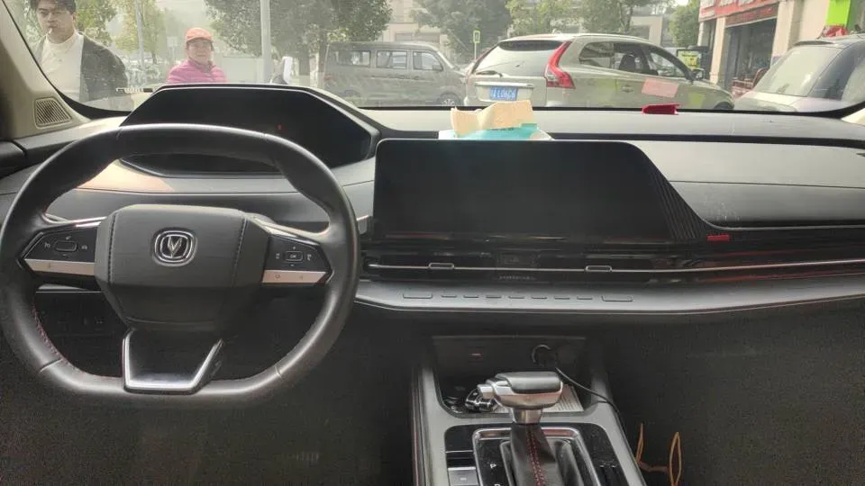 2022 ChangAn CS55 Plus 1.5T 180HP L4 7DCT,autocango,china used car exporter,china ev exporter,chinese used car exporter,chinese used ev exporter