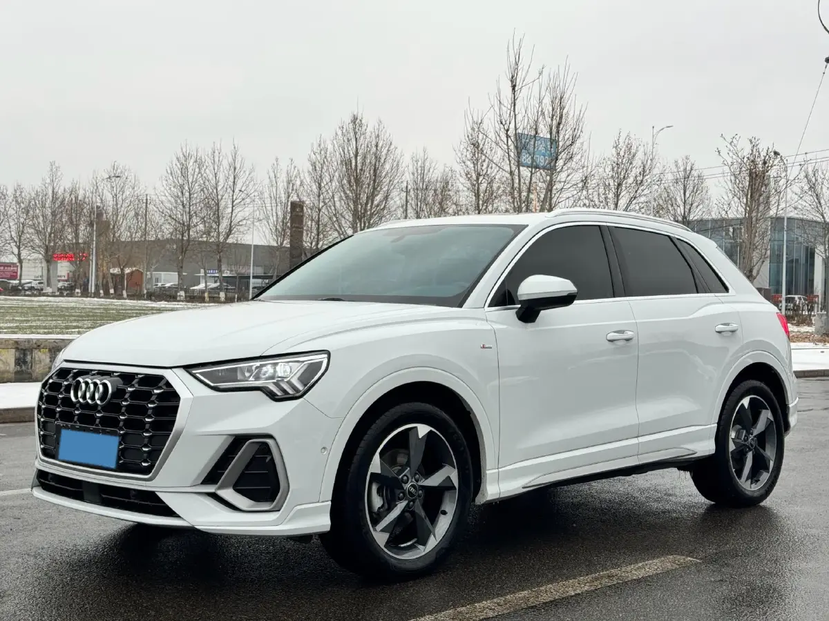 2023 Audi Q3 1.4T 150HP L4 7DCT