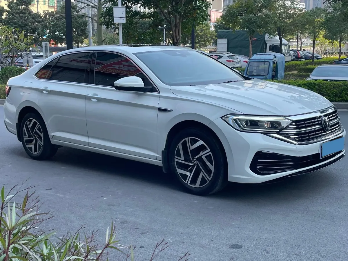 2023 Volkswagen Sagitar 1.5T 160HP L4 7DCT,autocango,china used car exporter,china ev exporter,chinese used car exporter,chinese used ev exporter