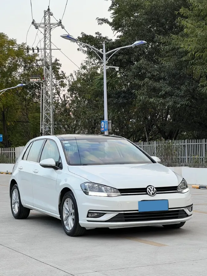 2018 Volkswagen Golf 1.4T 131HP L4 7DCT,autocango,china used car exporter,china ev exporter,chinese used car exporter,chinese used ev exporter