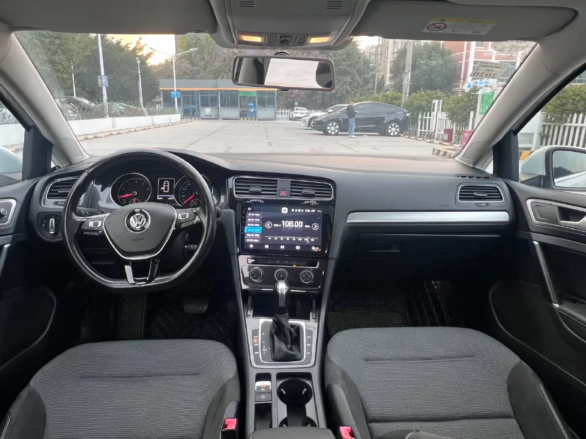2018 Volkswagen Golf 1.4T 131HP L4 7DCT,autocango,china used car exporter,china ev exporter,chinese used car exporter,chinese used ev exporter