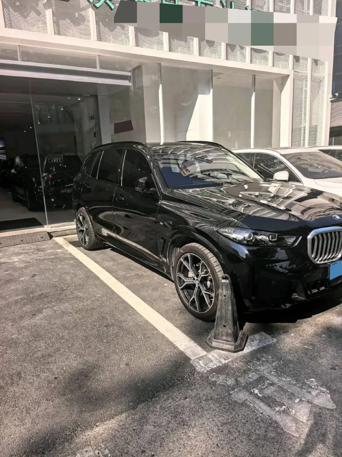 2023 BMW X5 2.0T 258HP L4 8AT,autocango,china used car exporter,china ev exporter,chinese used car exporter,chinese used ev exporter