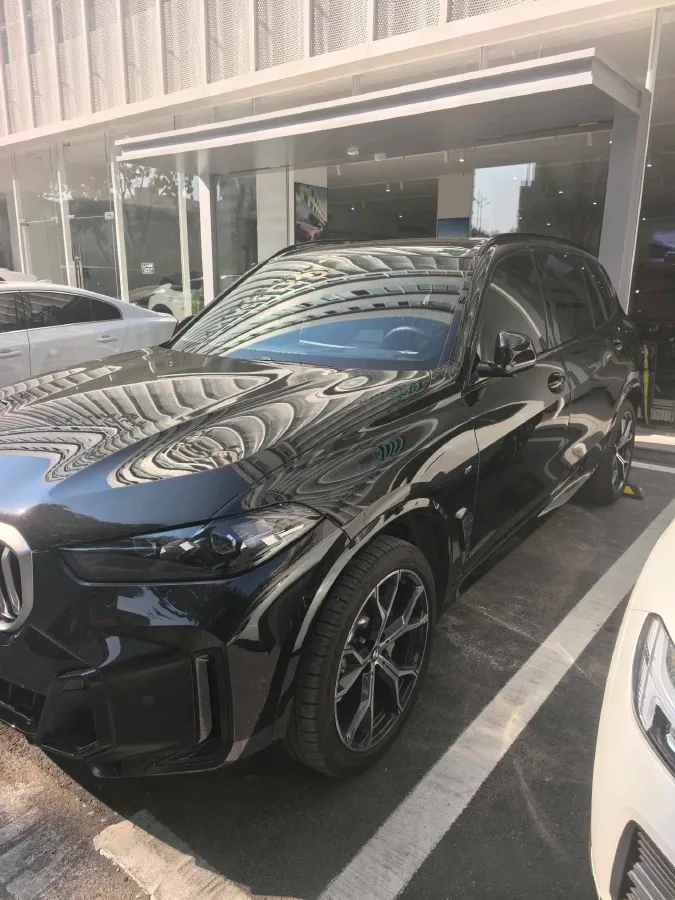 2023 BMW X5 2.0T 258HP L4 8AT,autocango,china used car exporter,china ev exporter,chinese used car exporter,chinese used ev exporter