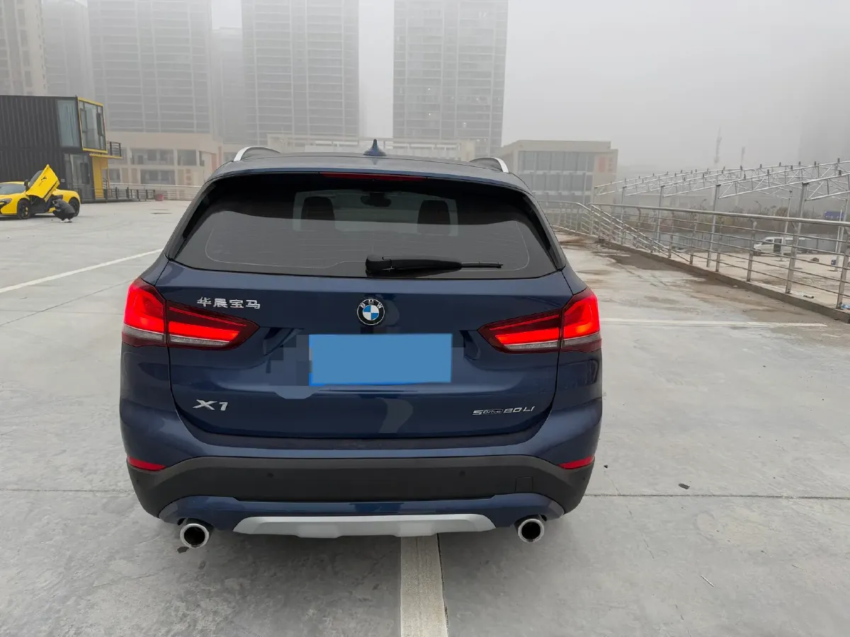 2021 BMW X1 1.5T 140HP L3 7DCT,autocango,china used car exporter,china ev exporter,chinese used car exporter,chinese used ev exporter
