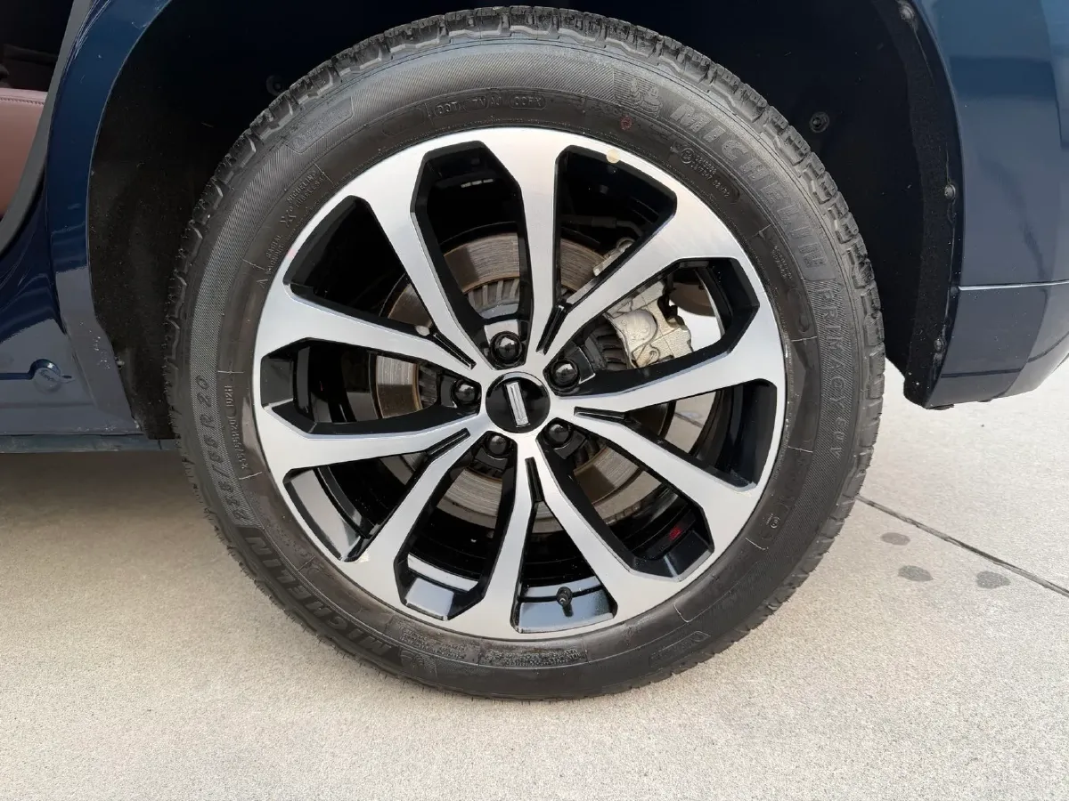 2019 WEY VV7 2.0T 234HP L4 7DCT,autocango,china used car exporter,china ev exporter,chinese used car exporter,chinese used ev exporter