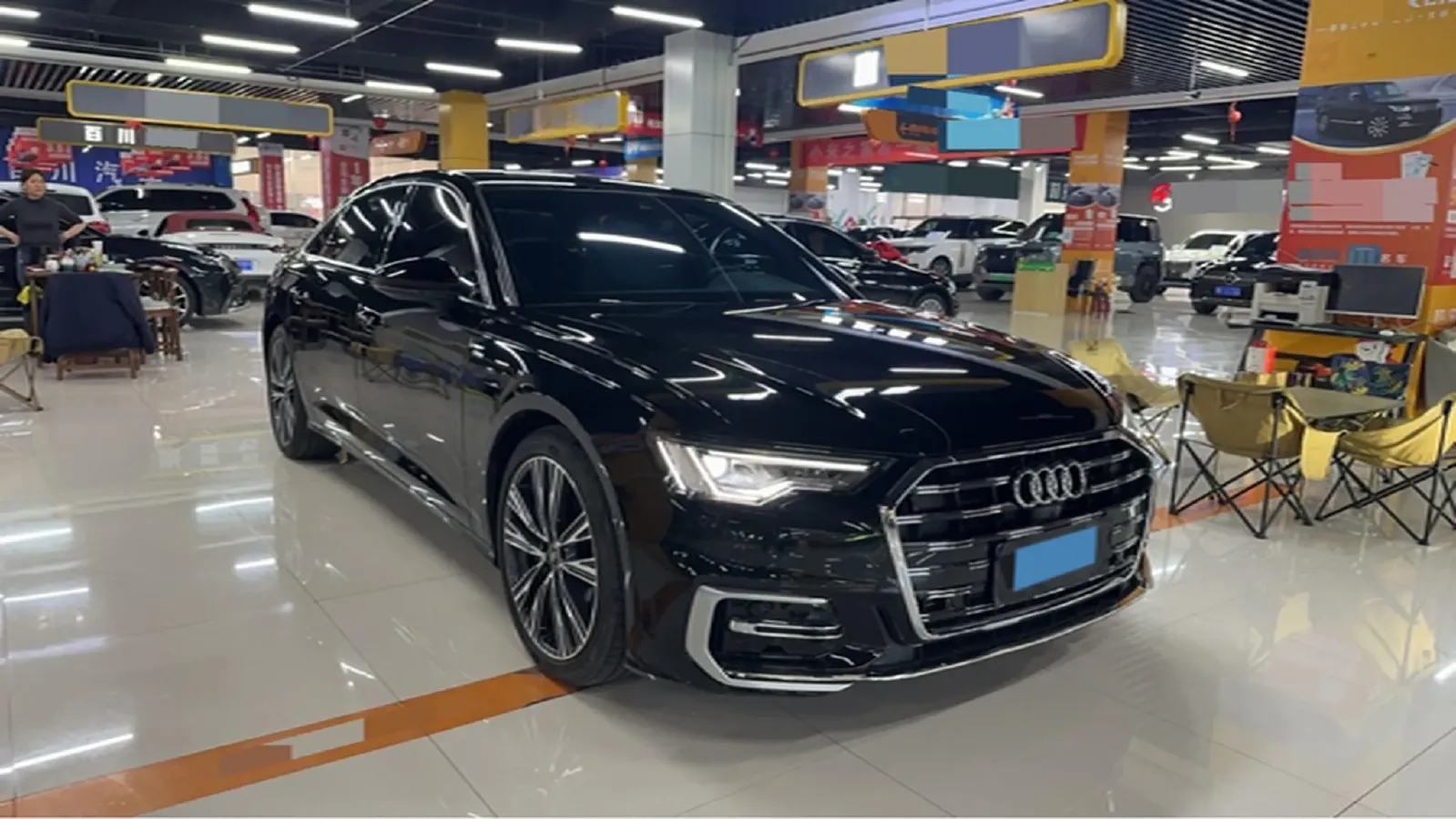 2024 Audi A6L 2.0T 245HP L4 7DCT,autocango,china used car exporter,china ev exporter,chinese used car exporter,chinese used ev exporter