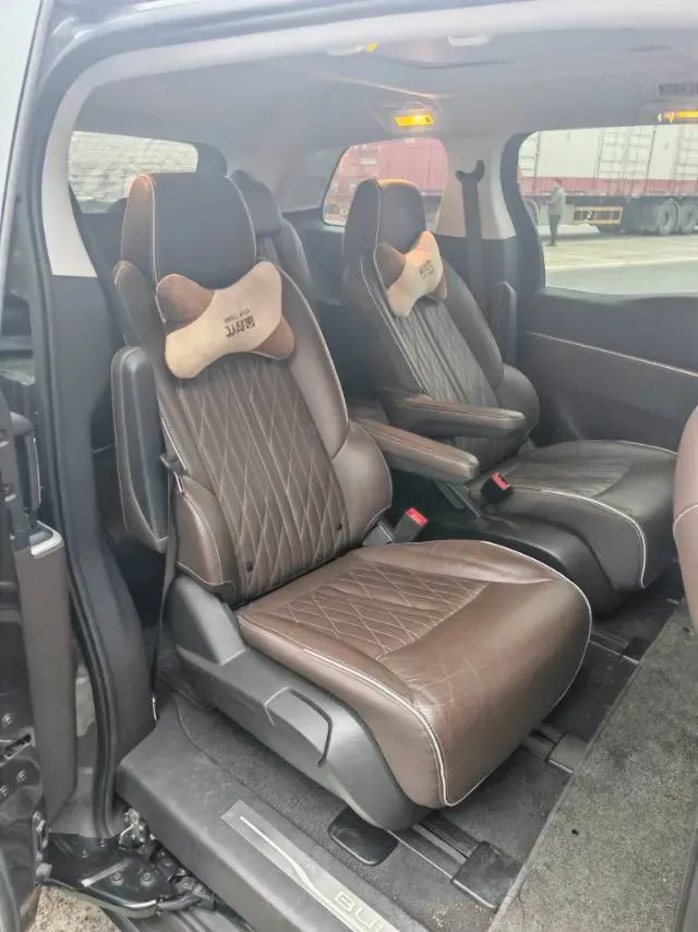 2022 Buick GL8 2.0T 237HP L4 9AT,autocango,china used car exporter,china ev exporter,chinese used car exporter,chinese used ev exporter