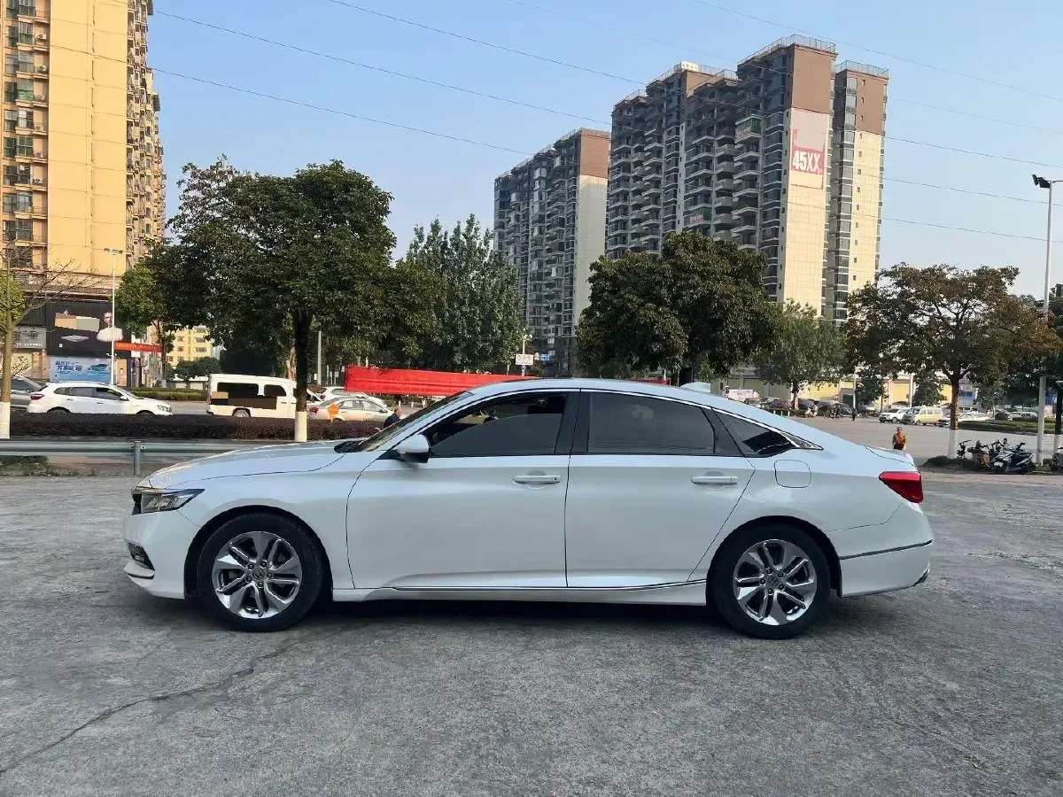 2018 Honda Accord 1.5T 194HP L4 CVT,autocango,china used car exporter,china ev exporter,chinese used car exporter,chinese used ev exporter