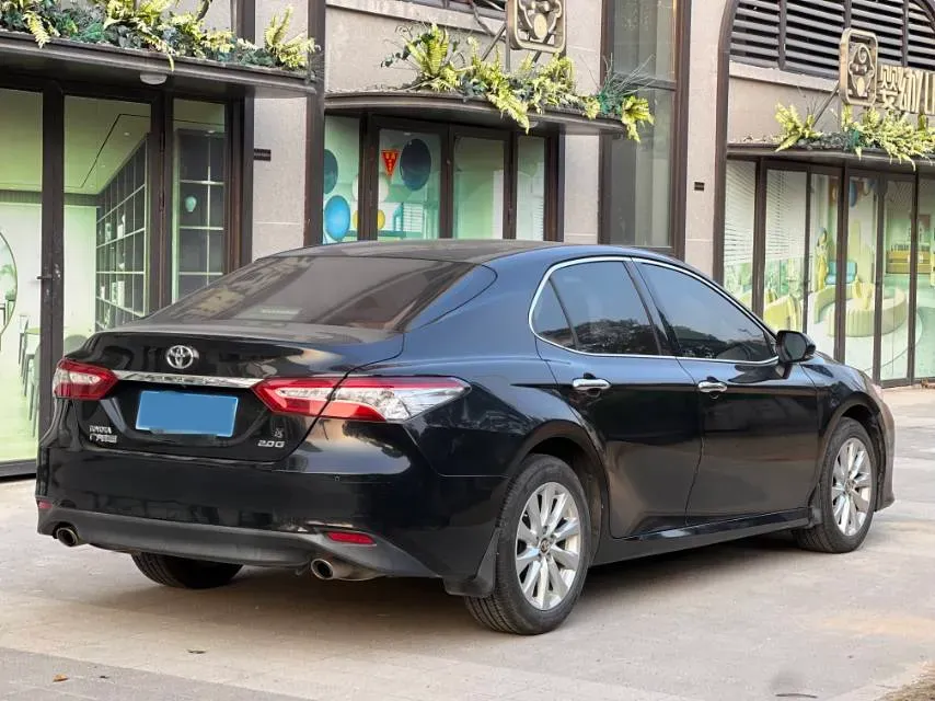2018 Toyota Camry 2.0L 169HP L4 6AT,autocango,china used car exporter,china ev exporter,chinese used car exporter,chinese used ev exporter