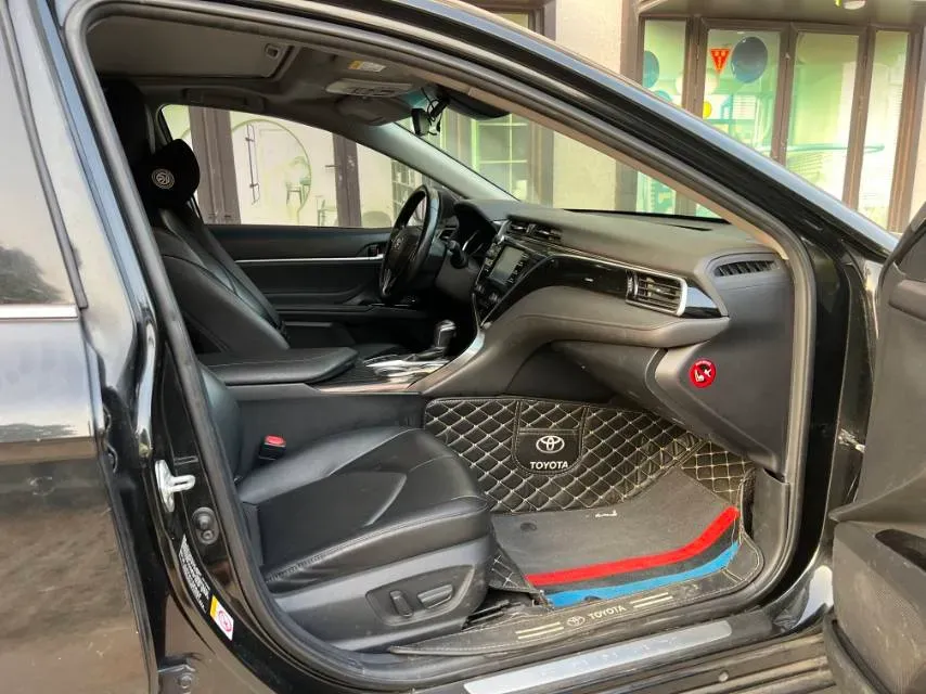 2018 Toyota Camry 2.0L 169HP L4 6AT,autocango,china used car exporter,china ev exporter,chinese used car exporter,chinese used ev exporter