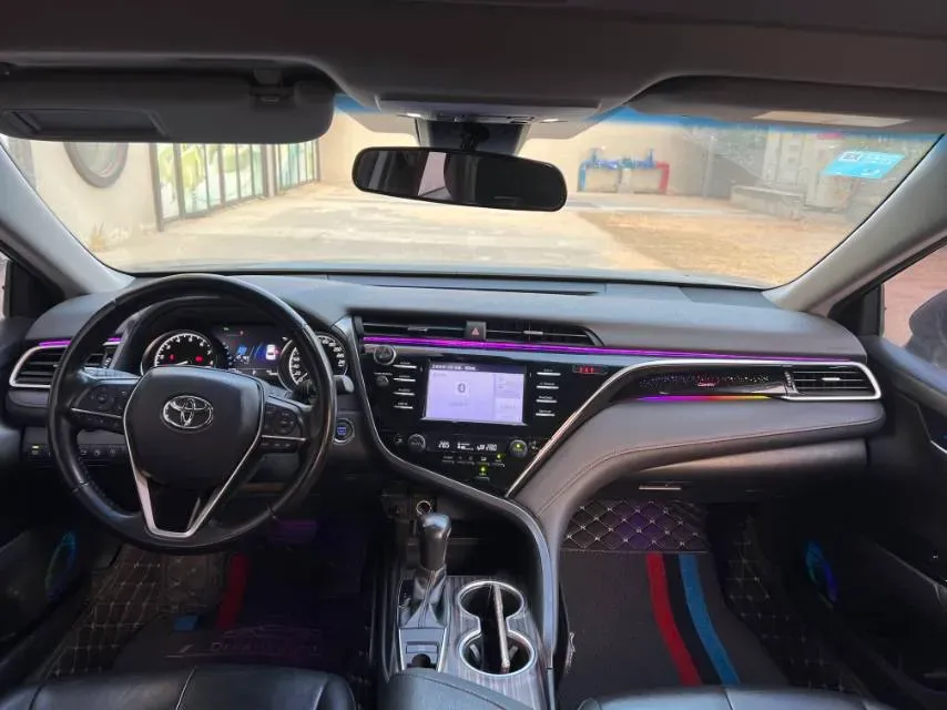 2018 Toyota Camry 2.0L 169HP L4 6AT,autocango,china used car exporter,china ev exporter,chinese used car exporter,chinese used ev exporter