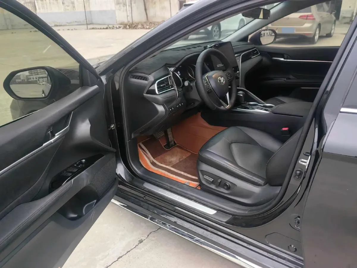 2023 Toyota Camry 2.0L 177HP L4 CVT,autocango,china used car exporter,china ev exporter,chinese used car exporter,chinese used ev exporter