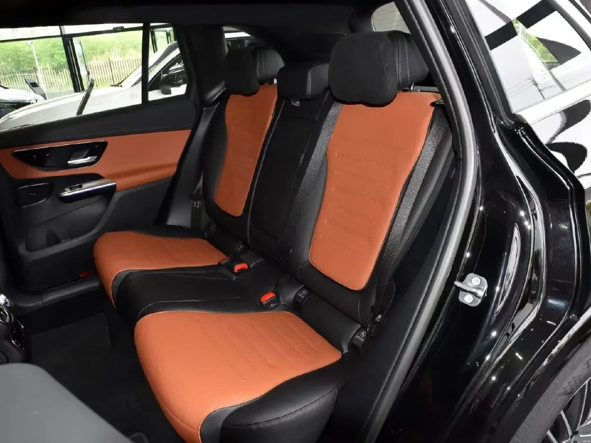 2025 Mercedes-Benz GLC Class 2.0T 258HP L4 9AT,autocango,china used car exporter,china ev exporter,chinese used car exporter,chinese used ev exporter